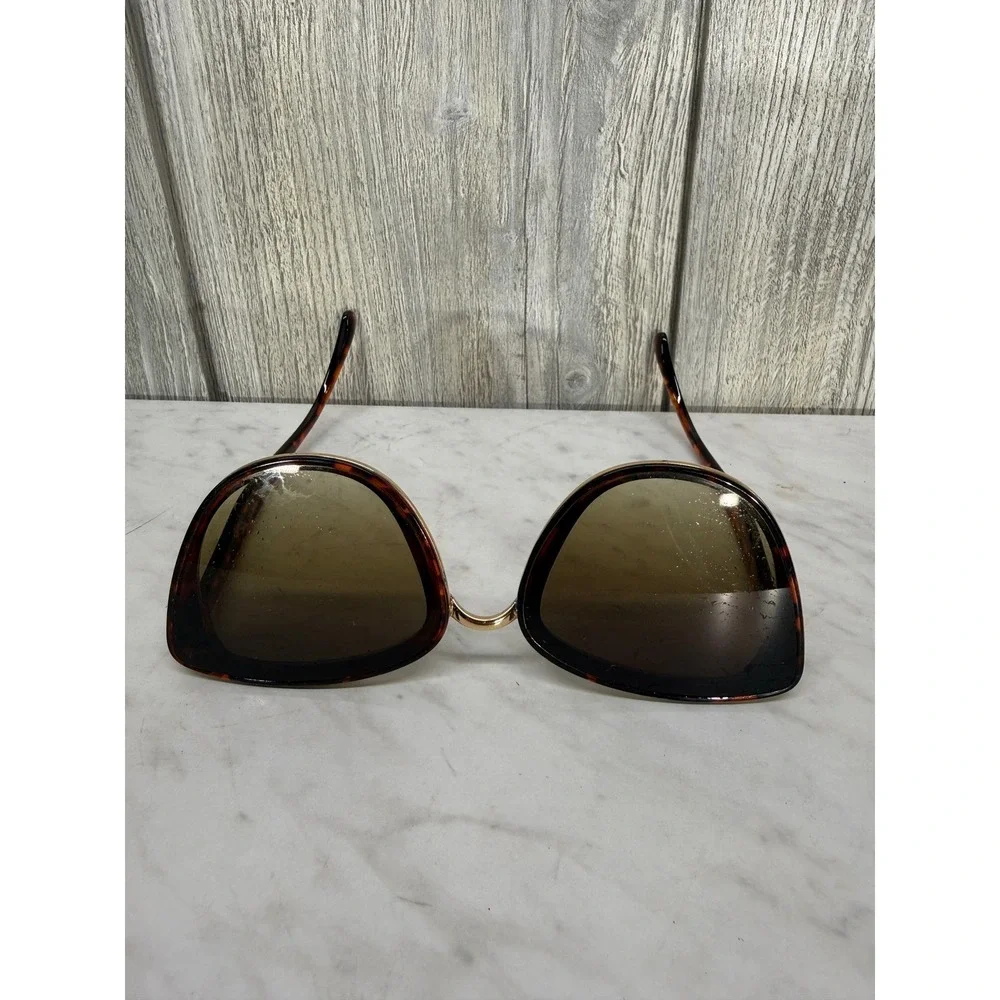 Piranha Sunglasses Womens Tortoise Gold Tone Oversized Square 64125 PC 105